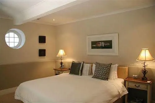 Four Rosmead Boutique Guesthouse Ciudad del Cabo