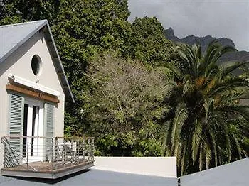 Four Rosmead Boutique Guesthouse Cape Town Guest house