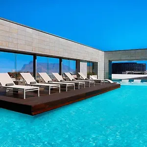 4* Hotel Marriott Crystal Towers