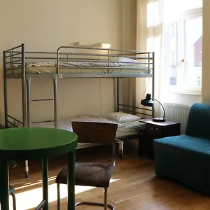 Lipa Hostel Prag